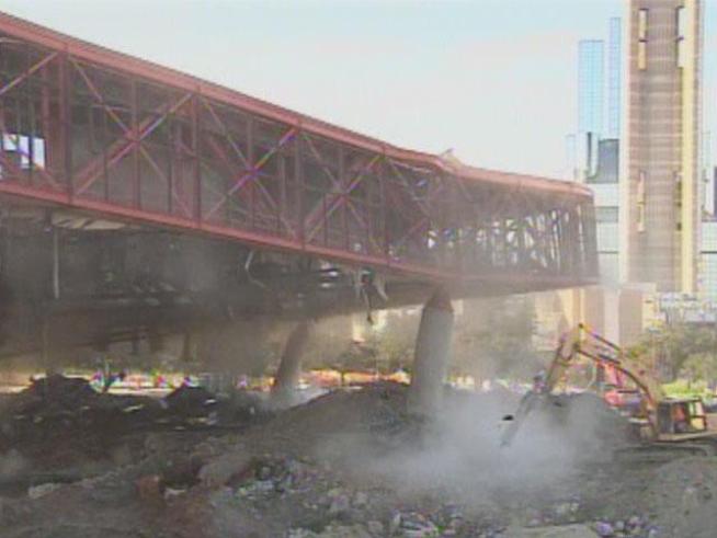 The remaining section of Reunion Arena came down in a cloud of dust on Tuesday afternoon.
