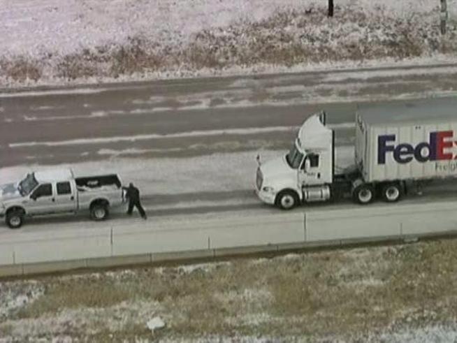 A good Samaritan comes to rescue of a stranded tractor-trailer.