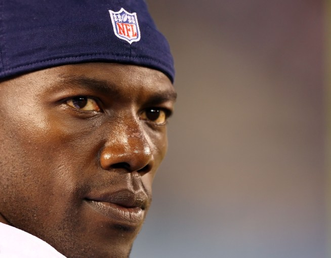 Owens Texts Romo, Says He's Still His Quarterback