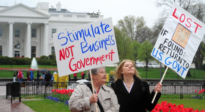 Tea Party Organizers Want to Keep Politicians Out