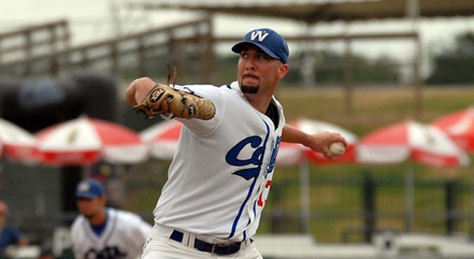 Pelicans Edge Cats 3-2 in Series Finale