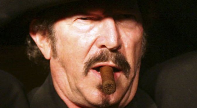 Kinky Friedman Sends Gov. Perry an Unusual Gift