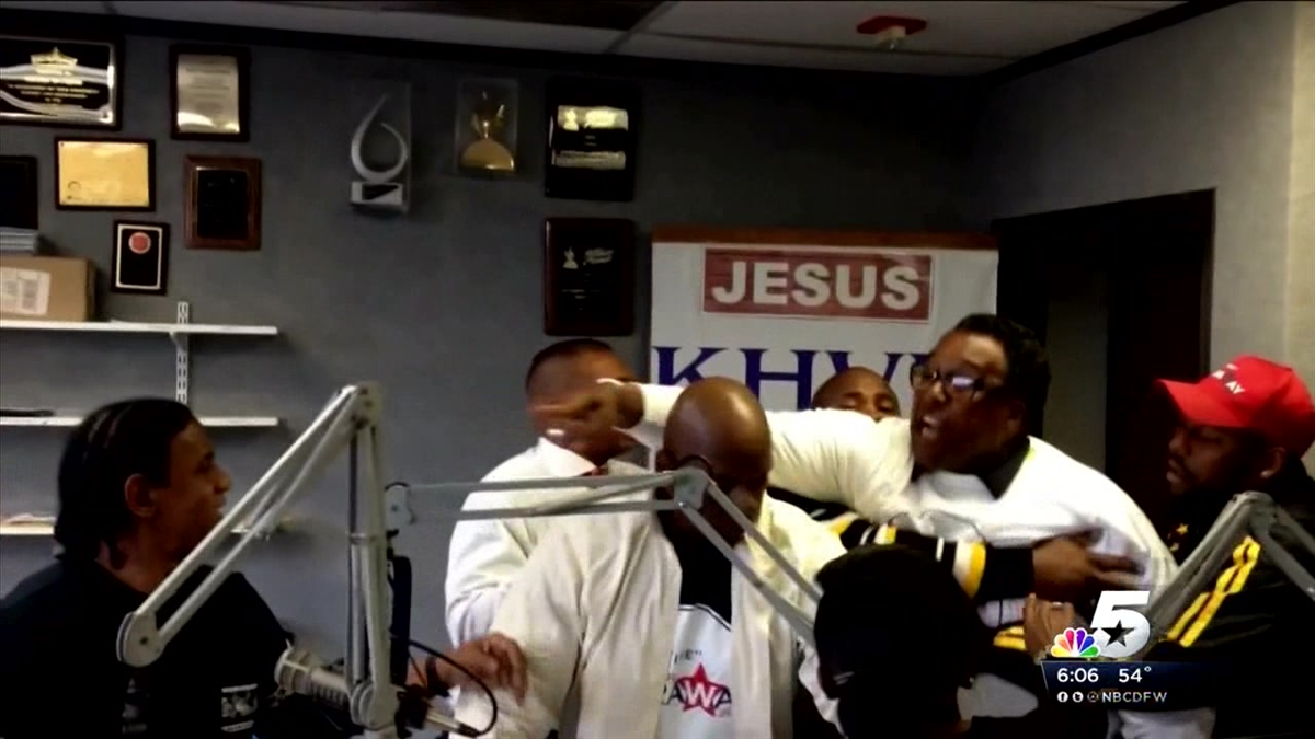 Price, Caraway Cleared by Grand Jury in Gospel Radio Fight