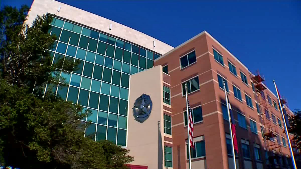 Murder Warrant Issued for Dallas Pawn Shop Employee