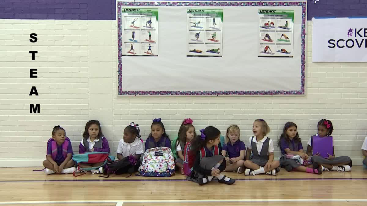 DISD Opens 3 New Single-Gender Schools