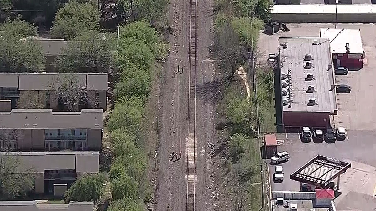 Pedestrian Fatally Struck by Train in Fort Worth: Police
