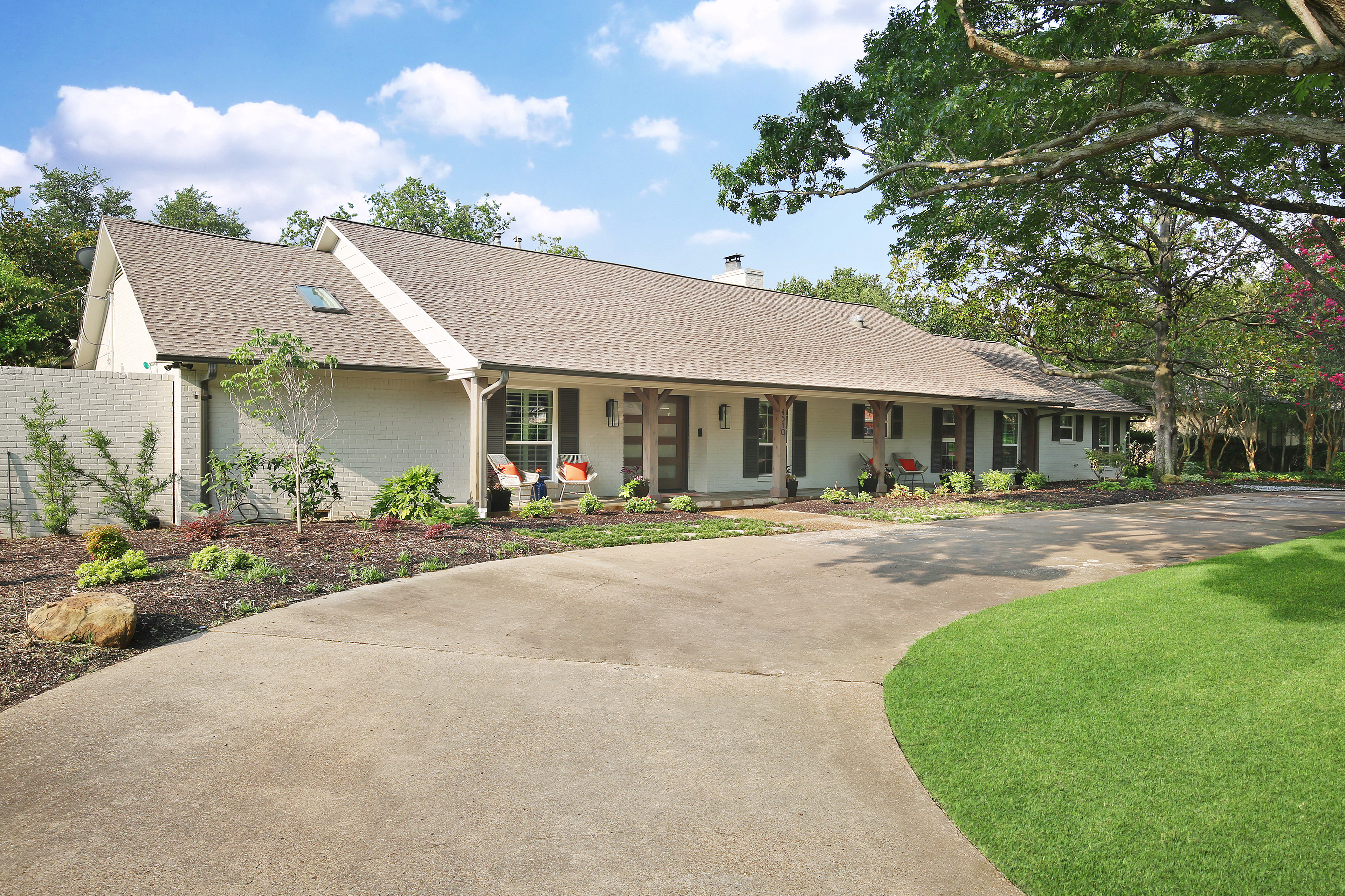 Ex-Cowboys Coach Tom Landry’s House on Sale for Over $1 &hellip;