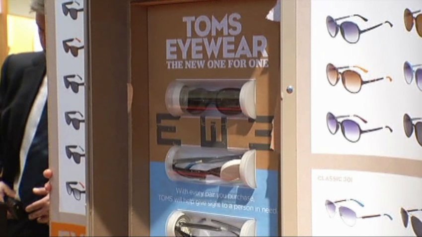 060711-TOMS-eyewear