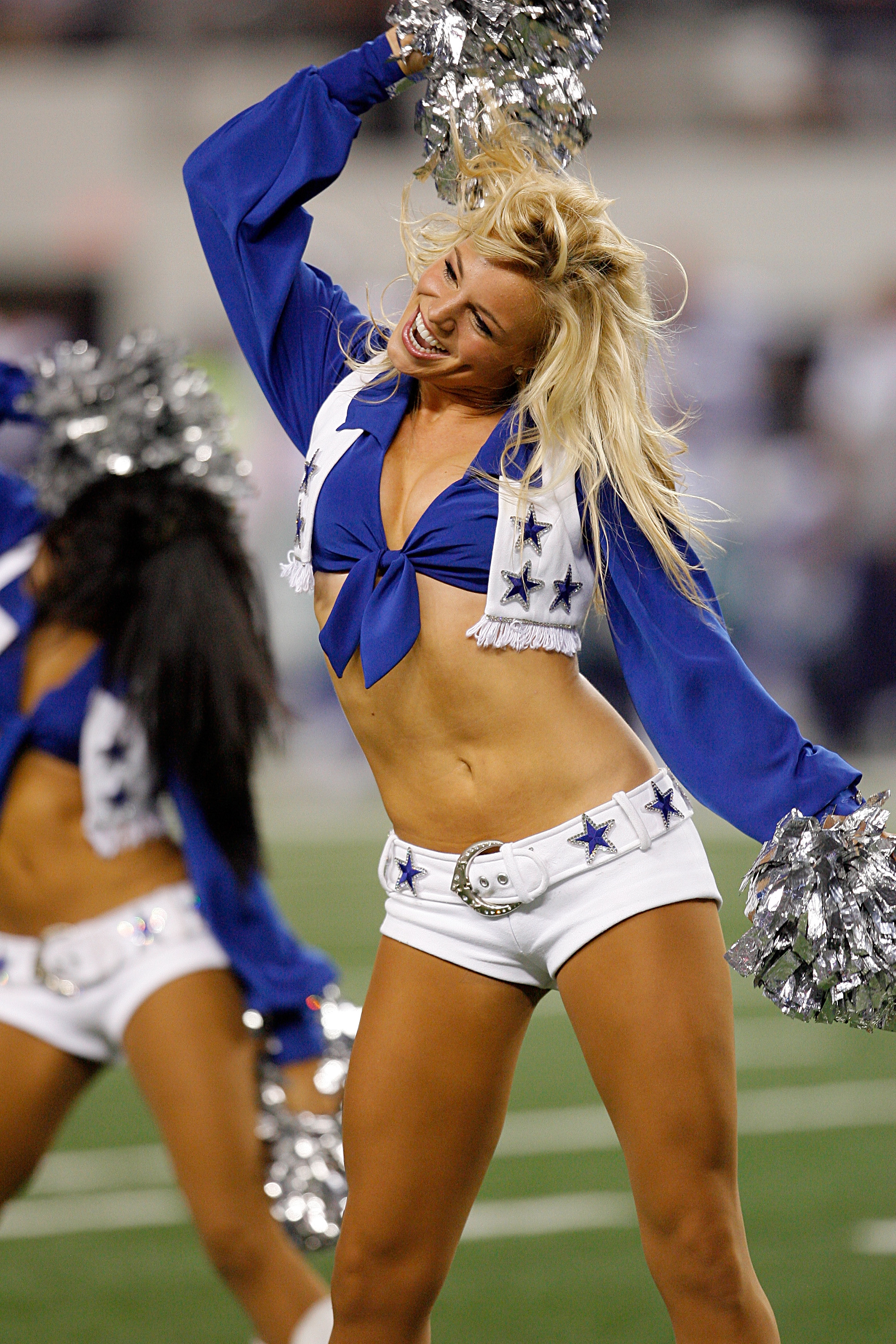 Dallas Cowboys Cheerleaders: How the Iconic Uniforms Came to Be – NBC 5  Dallas-Fort Worth