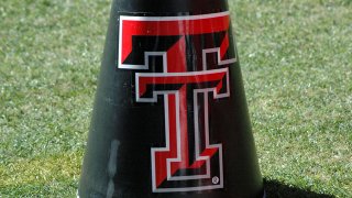 2010-ticketcity-bowl-0048 texas tech generic