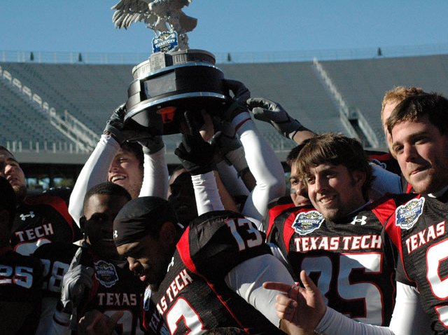 2010-ticketcity-bowl-0260