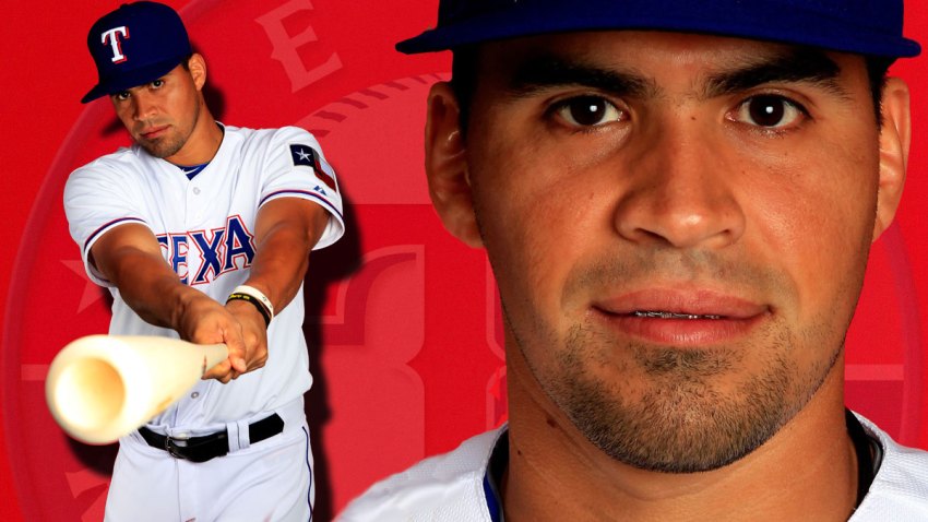 2014-rangers-robinson-chirinos