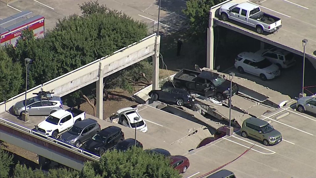 Https Www Nbcdfw Com News National International Tonight Giuliani You Tweet 2145526 Https Media Nbcdfw Com 2019 09 Rootsscreen Shot 2018 07 31 At 4 44 37 Am Jpg Fit 1024 2c576 Tonight Giuliani S You Tweet Gets The Roots Treatment In His