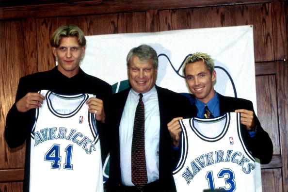 dirk nowitzki old school jersey