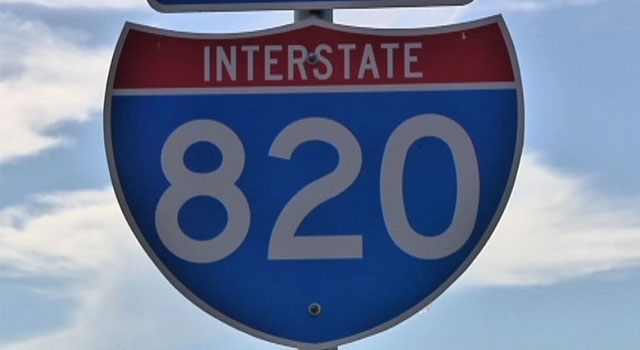 loop 820 sign