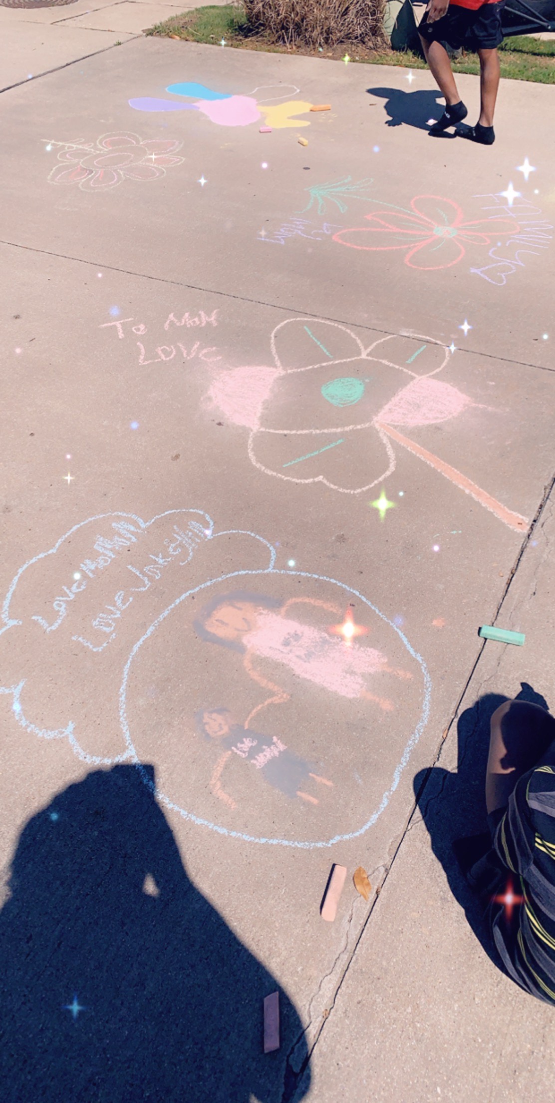 Mom Makes Sidewalk Chalk Art During While Social Distancing
