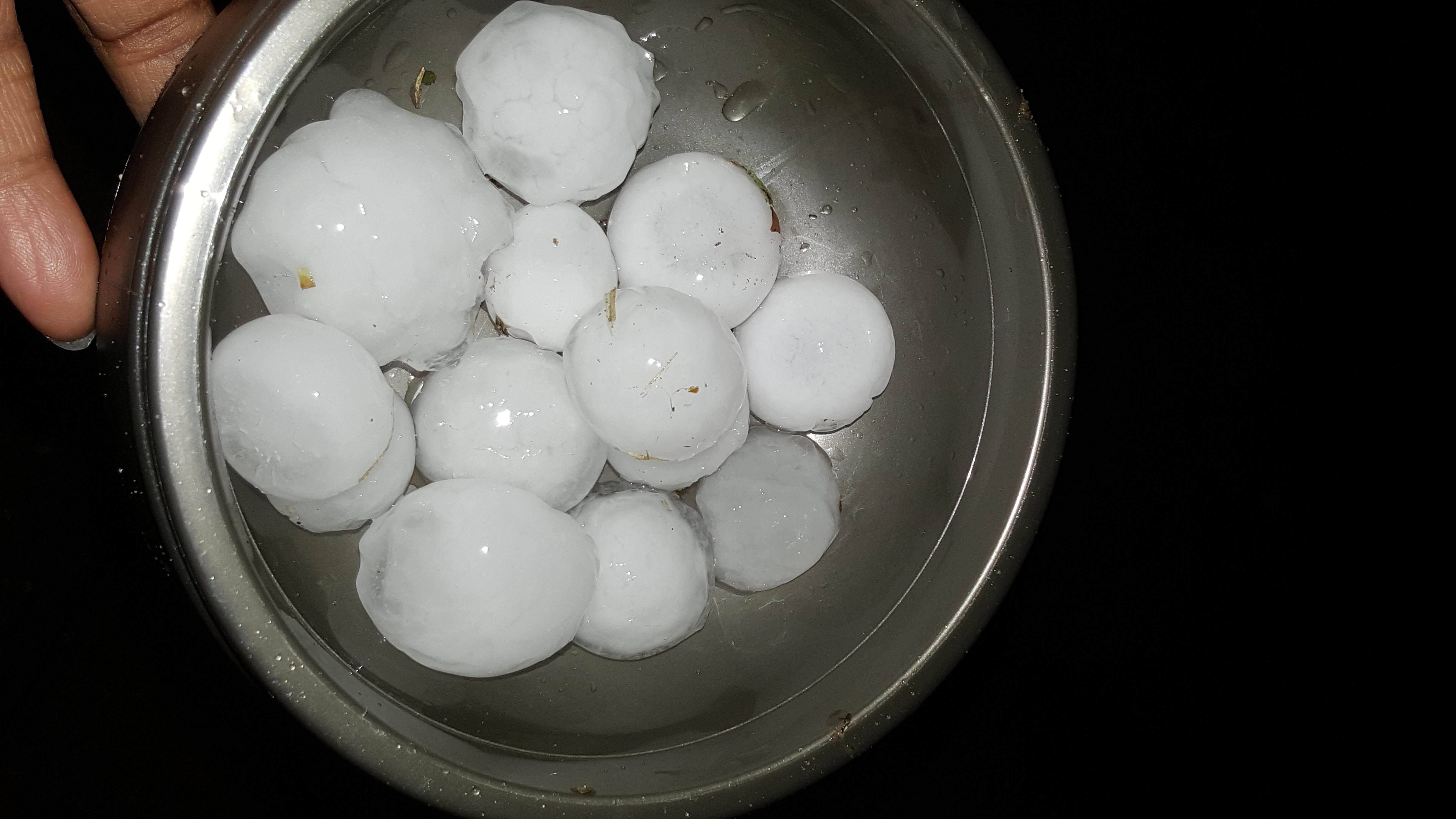 Hail pictures from Coppell Lord have mercy! This hail is so big & the wind is blowing so hard in Coppell... I'm scared that its going to break the windows in my home. After this loud thunder & hail storm, YES I am up w/everyone else in Dallas County & ppl in surrounding areas probably are too! #NBCDFW