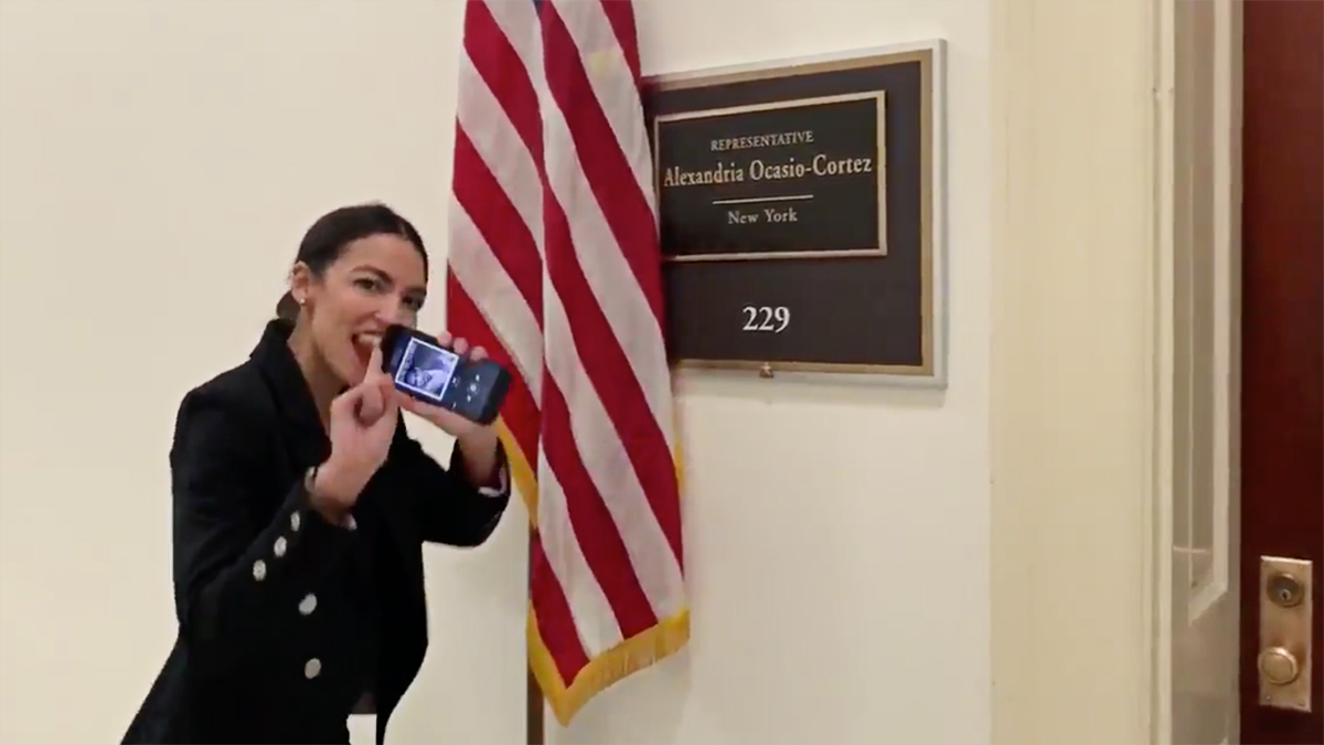 Alexandria Ocasio-Cortez Doubles Down on Dancing in New Video: 'Congresswomen Dance Too!' - NBC ...