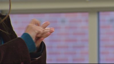 Mesquite ISD Elementary Teacher Uses Sign Language So Students Can Enjoy Music Performance
