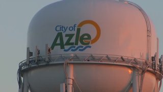 Azle Water Tower 010114