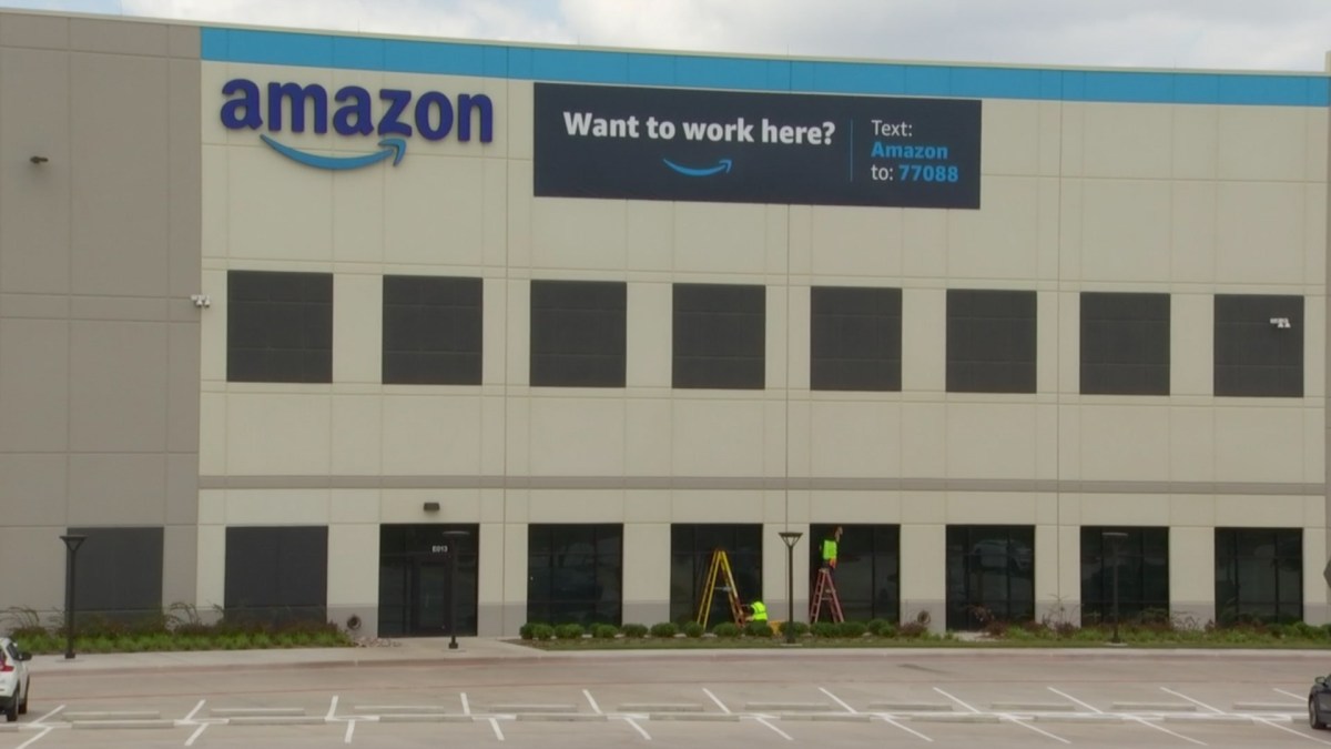 Amazon Starts Hiring for New Dallas Fulfillment Center NBC 5 Dallas