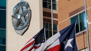 Jack Evans Dallas Police Headquarters (AP Photo/Tony Gutierrez)