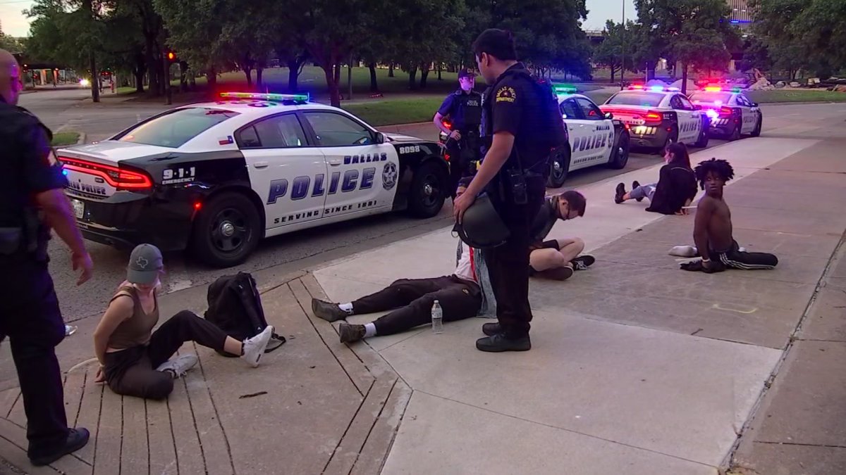 Most Protesters Leave Downtown, Dozens Detained as Dallas Curfew Takes ...