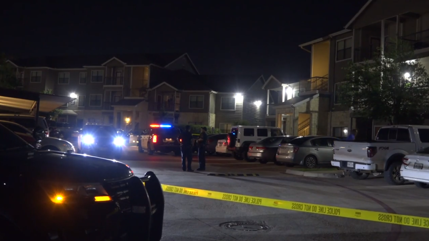 Two People Shot In The Head At Fort Worth Apartments Suspect On