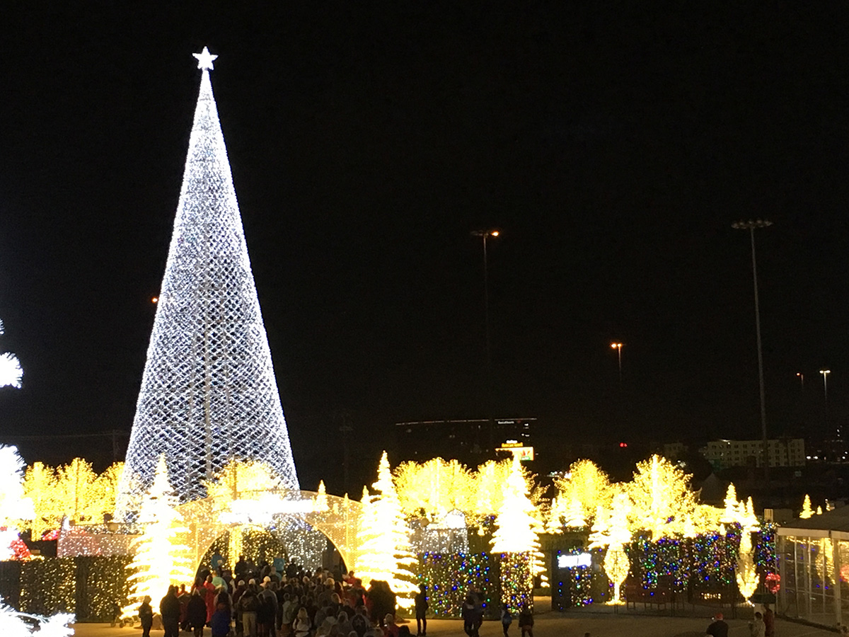 Arlington Christmas Weekend 2022 Enchant Christmas Opens in Arlington NBC 5 DallasFort Worth