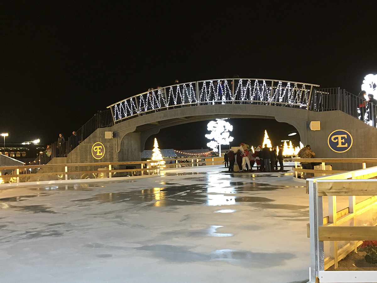 Arlington Christmas Weekend 2022 Enchant Christmas Opens in Arlington NBC 5 DallasFort Worth