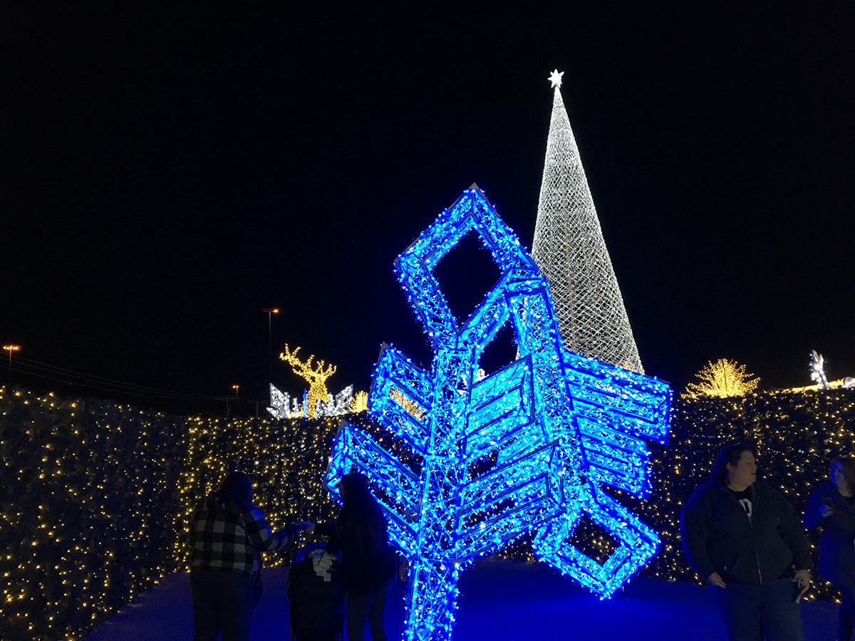 Arlington Christmas Weekend 2022 Enchant Christmas Opens in Arlington NBC 5 DallasFort Worth