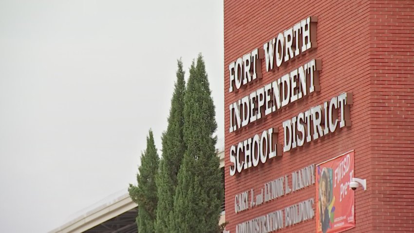 Fort Worth ISD Board to Discuss, Possibly Decide In-Person Learning Start Date