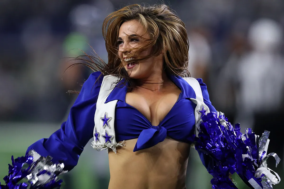 Photos: Dallas Cowboys Cheerleaders 2018 – NBC 5 Dallas-Fort Worth