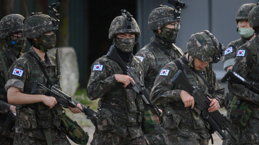 North Korea Says It's Sending Soldiers to Joint Border ...