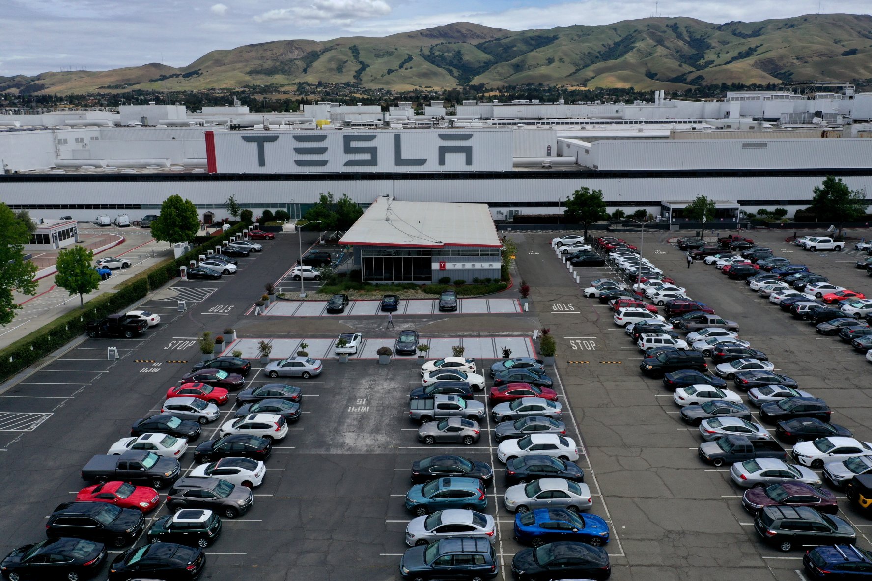  68 Million Tax Breaks May Go To Put Tesla Plant To Austin NBC 5 