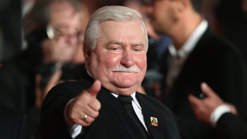 179687141CS00001_Walesa_Man