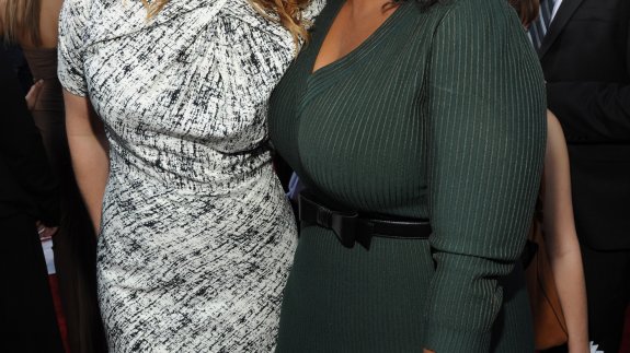 Winfrey, Roberts to Appear in Global Virus Relief