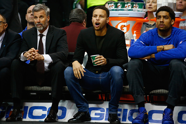 DALLAS, TX - DECEMBER 30: Stephen Curry #30 of the Golden State Warriors yells while on the bench during a game against the Dallas Mavericks at American Airlines Center on December 30, 2015 in Dallas, Texas. NOTE TO USER: User expressly acknowledges and agrees that, by downloading and or using photograph, User is consenting to the terms and conditions of the Getty Images License Agreement. (Photo by Ronald Martinez/Getty Images)