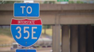 I35E sign