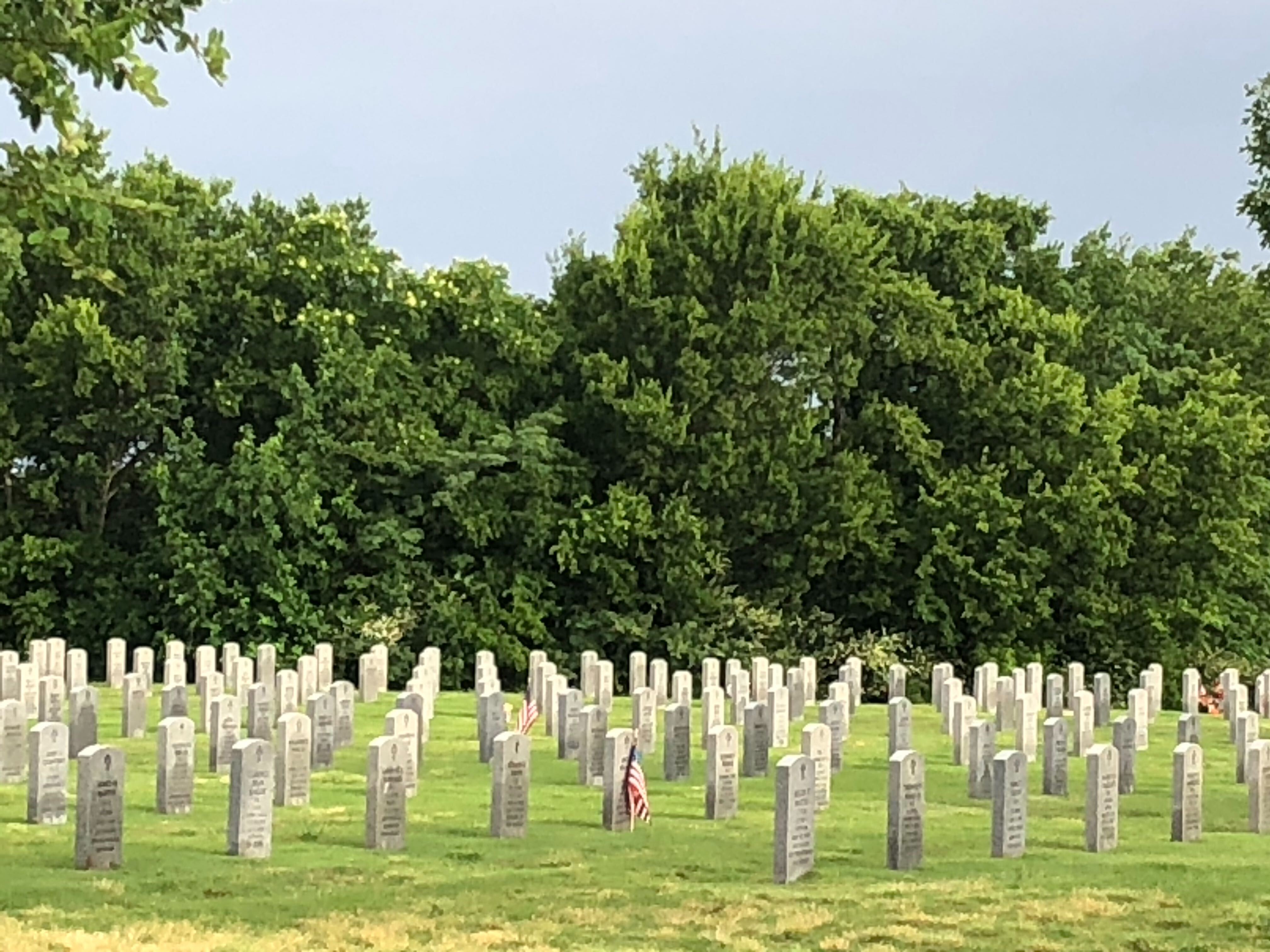 DFW National Cemetery Honors Fallen Service Members With Private