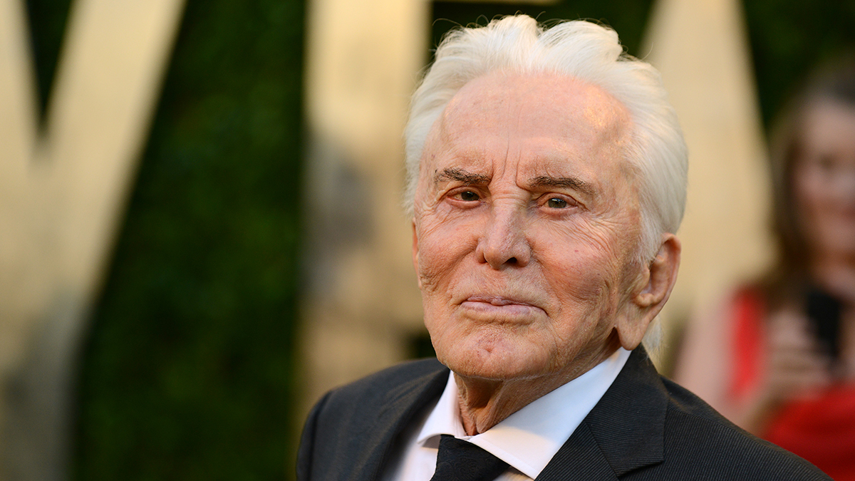 actor kirk douglas hollywood spartacus dies 103 actor kirk douglas hollywood spartacus dies 103
