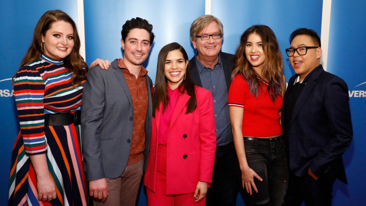 Superstore' Renewed for Season 5 at NBC