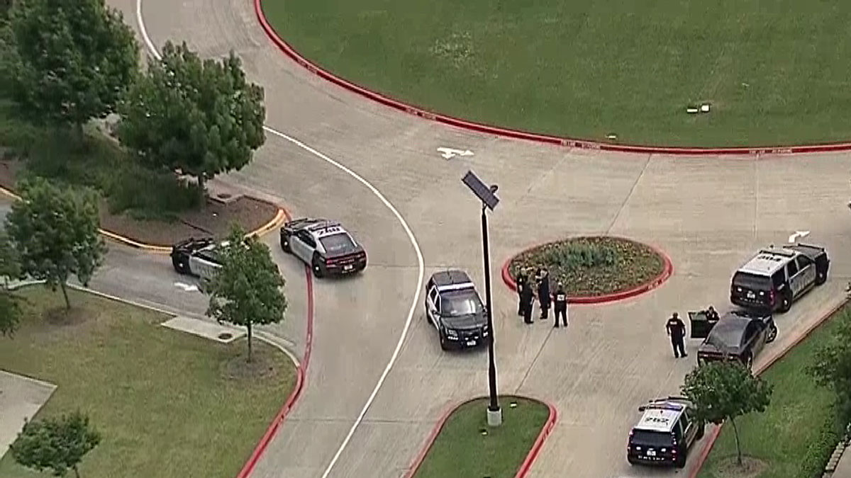 2 Dead, Teen Injured in Lake Highlands Shooting, SWAT Standoff – NBC 5  Dallas-Fort Worth