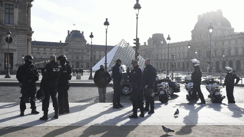 Police at Louvre