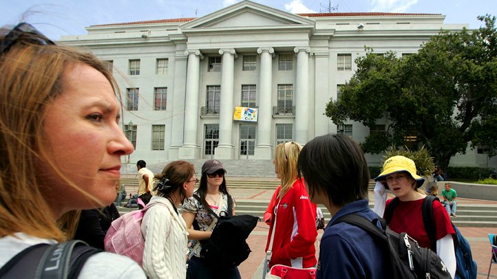 UC Berkeley, Yale, and Harvard Pull Out of US News Rankings – NBC 5 Dallas-Fort Worth - Vimarsana News