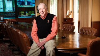 T. Boone Pickens TAble