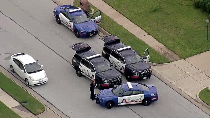 Burglary Leads to Short Chase in Arlington