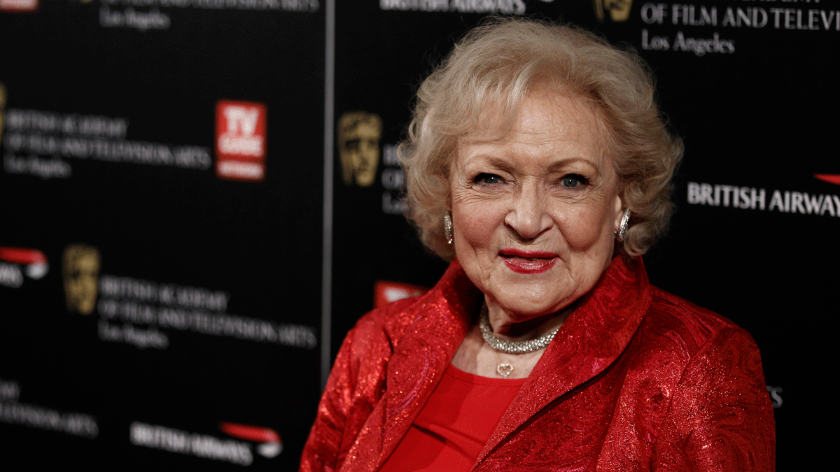 Beloved 'Golden Girl' Betty White Dies at Age 99 – NBC 5 Dallas-Fort Worth - Vimarsana News