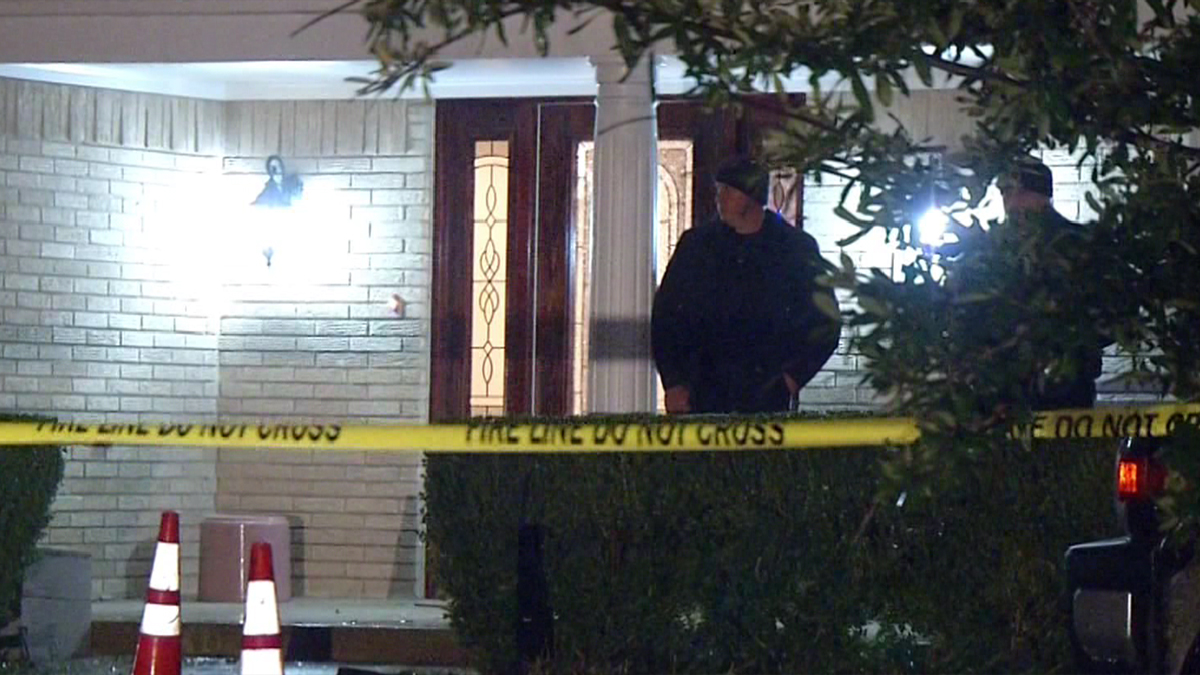 Resident Shoots Man on Porch, Then Himself Benbrook Police NBC 5