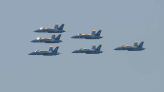 blue Angels fly over chicago